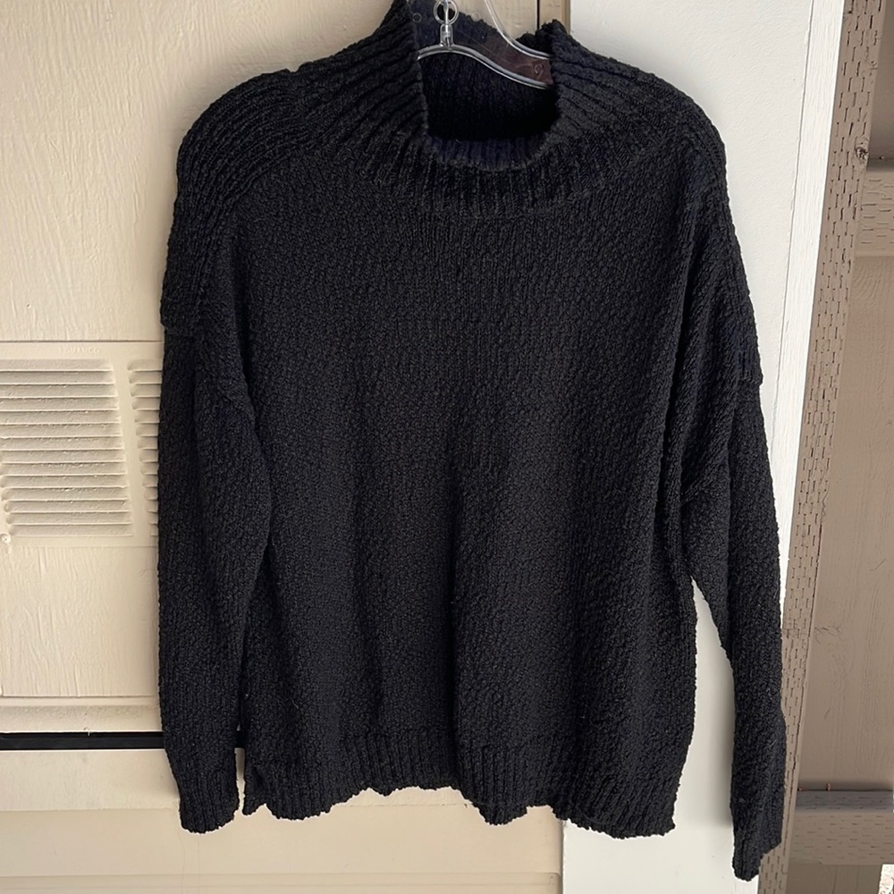 USED Banana Republic Heritage Collection, women’s chunky gauge sweater, size XL